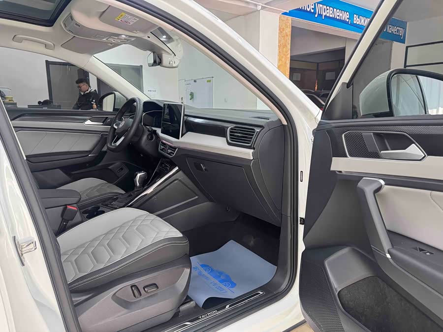 Volkswagen Tayron 2022 car image #11