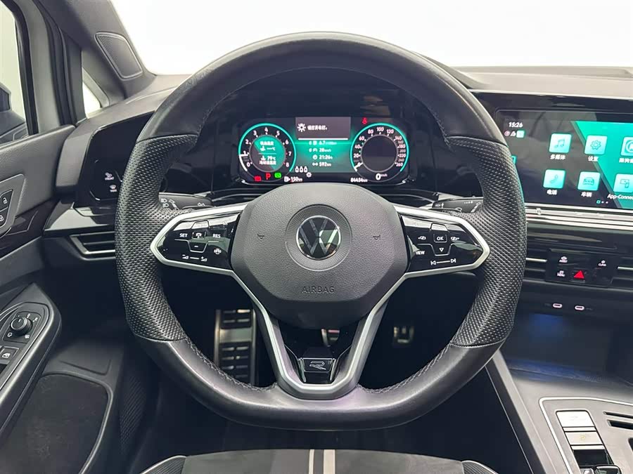 Volkswagen Golf 2020 car image #11