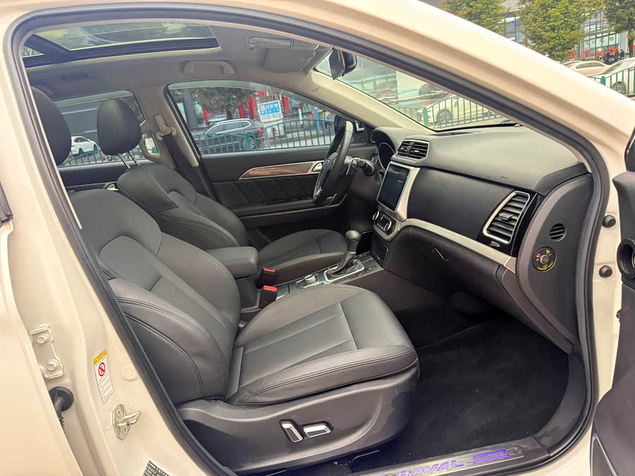 Haval H6 Coupe 2018 صورة سيارة #11