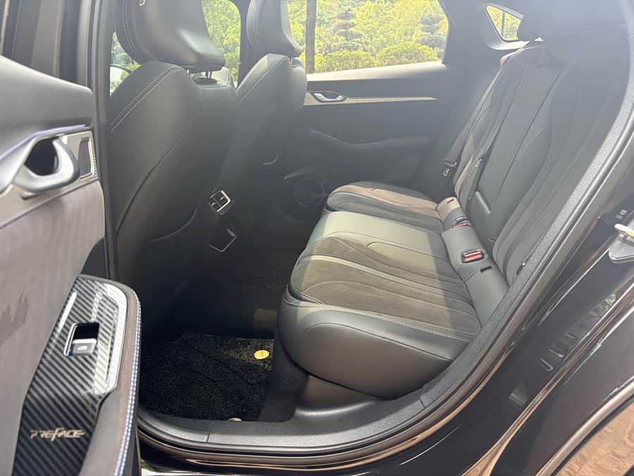 GEELY Preface 2025 image de voiture #11