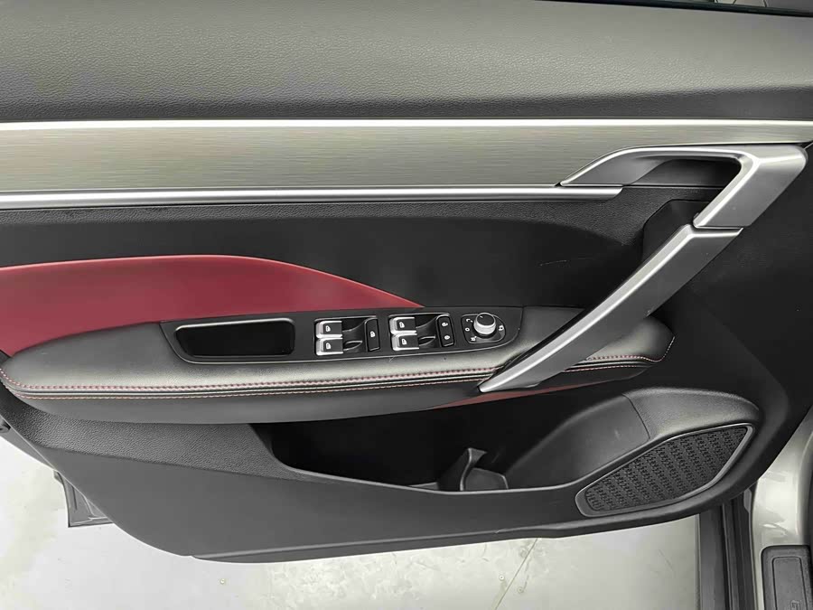 GEELY Coolray 2022 #11 GEELY Coolray 2022 car image #11