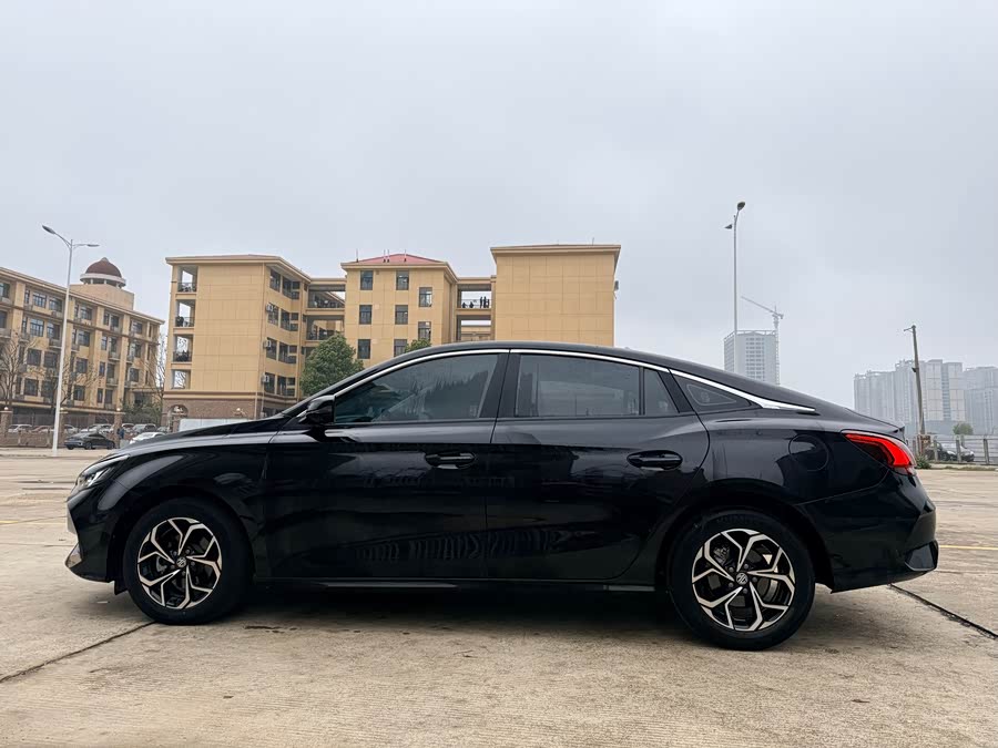 MG 5 2023 car image #11