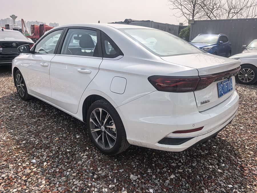 GEELY Emgrand 2025 car image #11