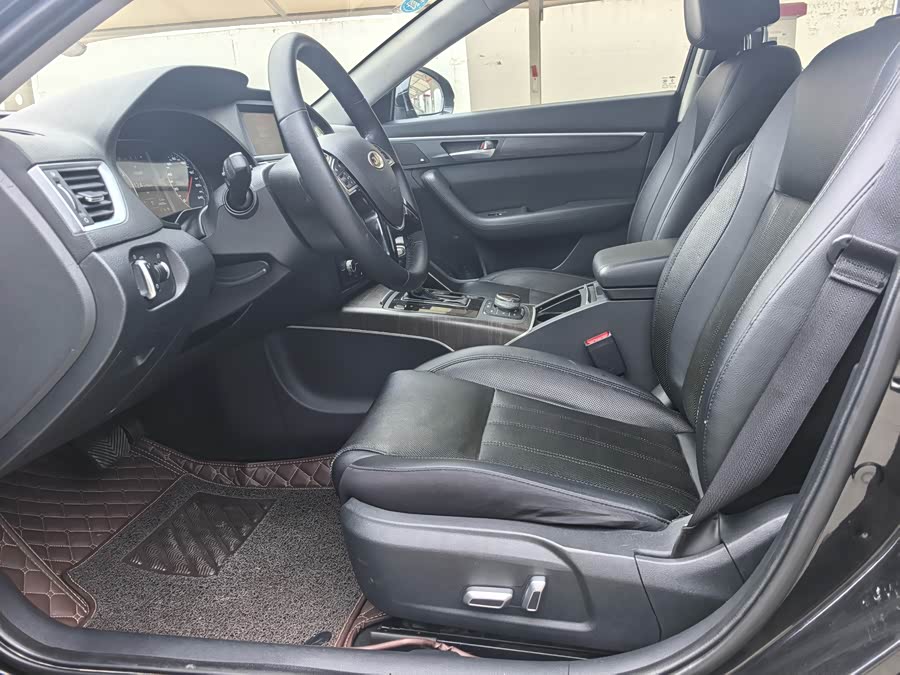 JAC 2019 car image #11