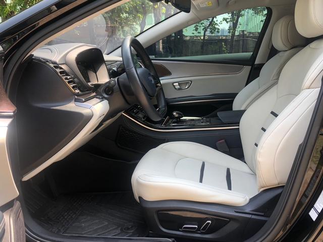 BYD e9 2021 car image #11