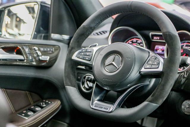 Mercedes-Benz GLS AMG 2019 car image #11