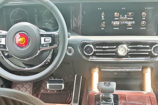 HongQi GuoYao 2025 #11 HongQi GuoYao 2025 car image #11