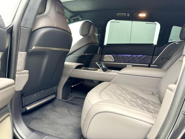 NIO ET9 2024 صورة سيارة #11