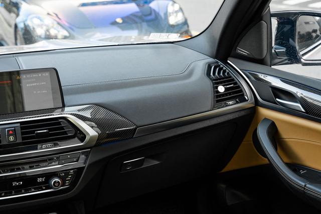 BMW X3 M 2020 car image #11