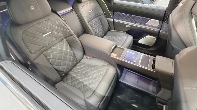 NIO ET9 2024 image de voiture #11