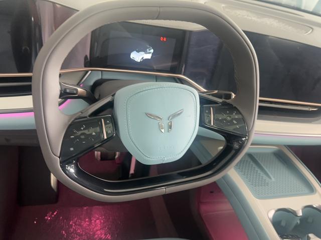 HongQi TianGong 08 2025 car image #11