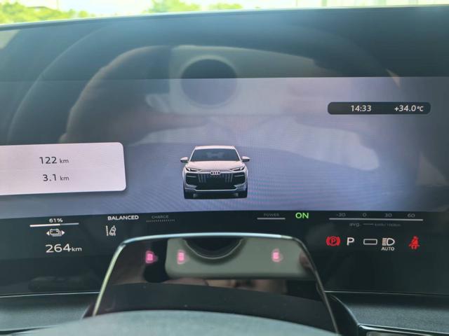 Audi Q6L Sportback e-tron 2025 car image #11