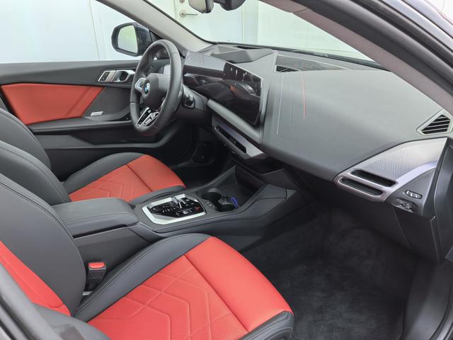 BMW 2 Series 2025 #11 BMW 2 Series 2025 car image #11