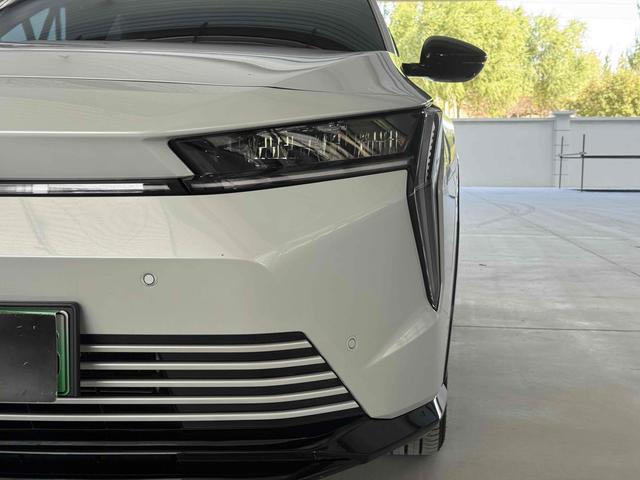 Honda e:NS2 2025 car image #11