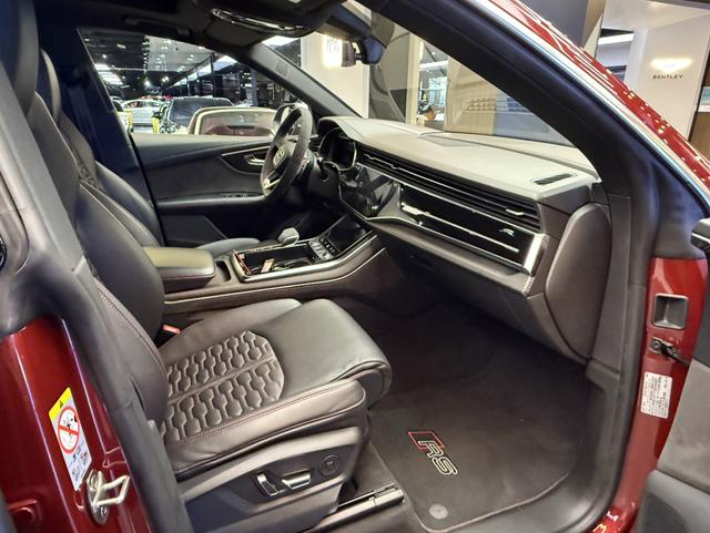 Audi RS Q8 2021 #11 Audi RS Q8 2021 car image #11