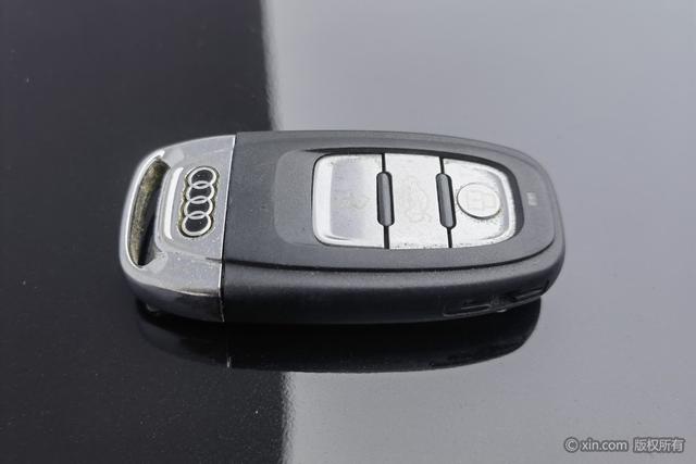 Audi Q5 (Imported) 2011 #11 Audi Q5 (Imported) 2011 car image #11