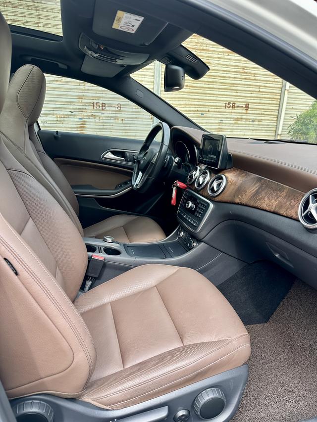 Mercedes-Benz GLA Class (Imported) 2015 car image #11