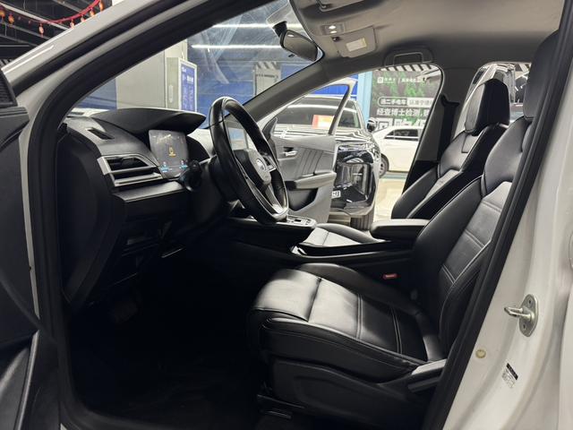 BYD e3 2020 car image #11