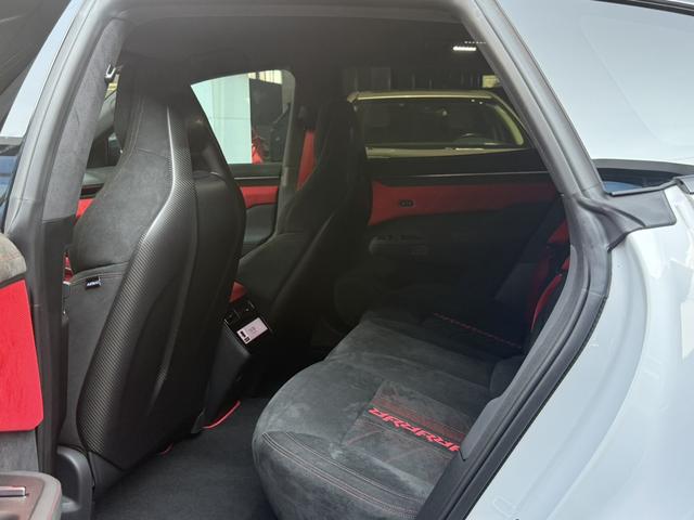 极氪 极氪001 FR 2023 汽车图片 #11