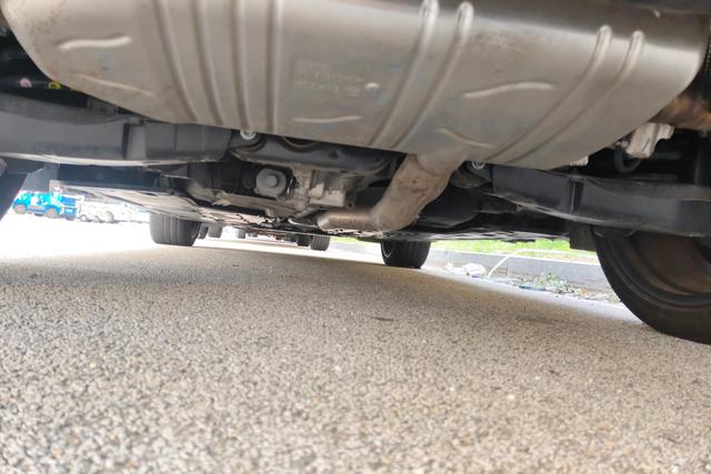 Mercedes-Benz GLB AMG 2024 immagine di auto #11