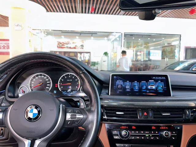 BMW X5 M 2017 car image #11