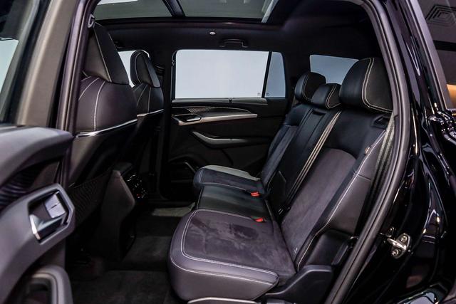 Audi Q6 2024 immagine di auto #11