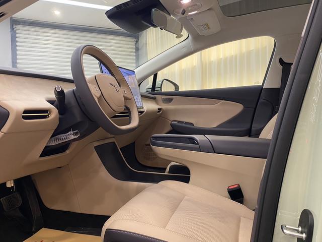 HongQi TianGong 05 2025 #11 HongQi TianGong 05 2025 car image #11