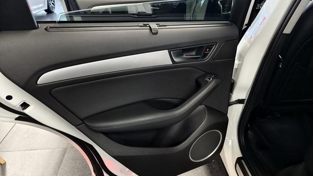 Audi Q5 (Imported) 2016 #11 Audi Q5 (Imported) 2016 car image #11