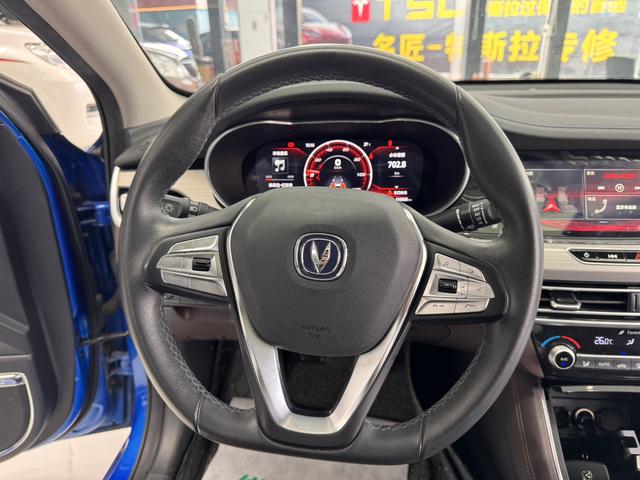 Changan Eado EV 2019 car image #11