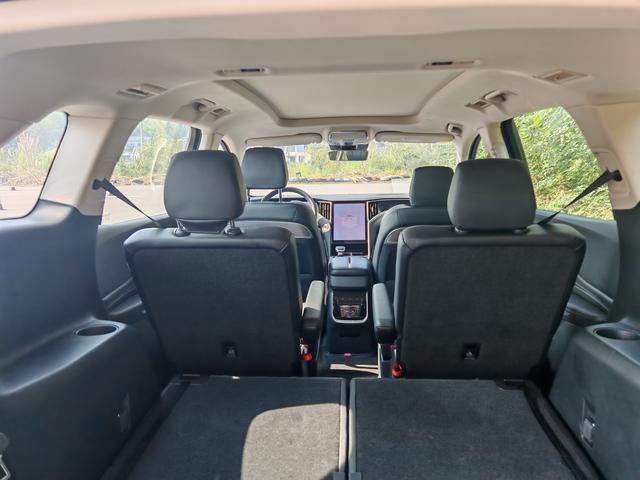 HongQi HS7 PHEV 2024 صورة سيارة #11