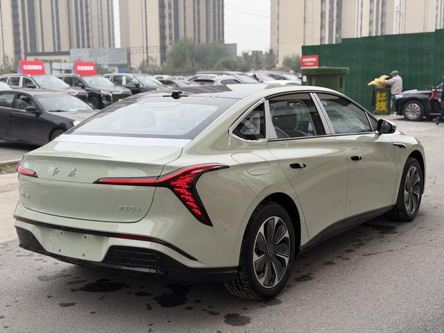 HongQi TianGong 05 2025 car image #11