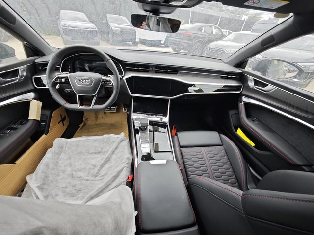 Audi RS 7 car image #11