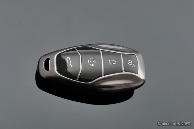 HongQi H5 PHEV 2025 #11 HongQi H5 PHEV 2025 car image #11