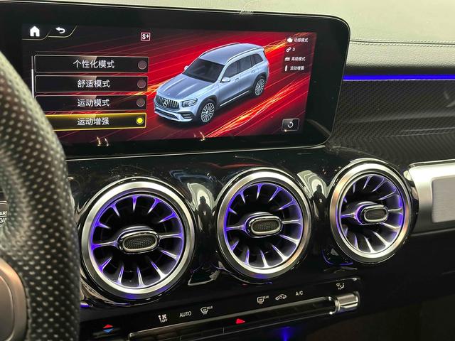 Mercedes-Benz GLB AMG 2023 immagine di auto #11