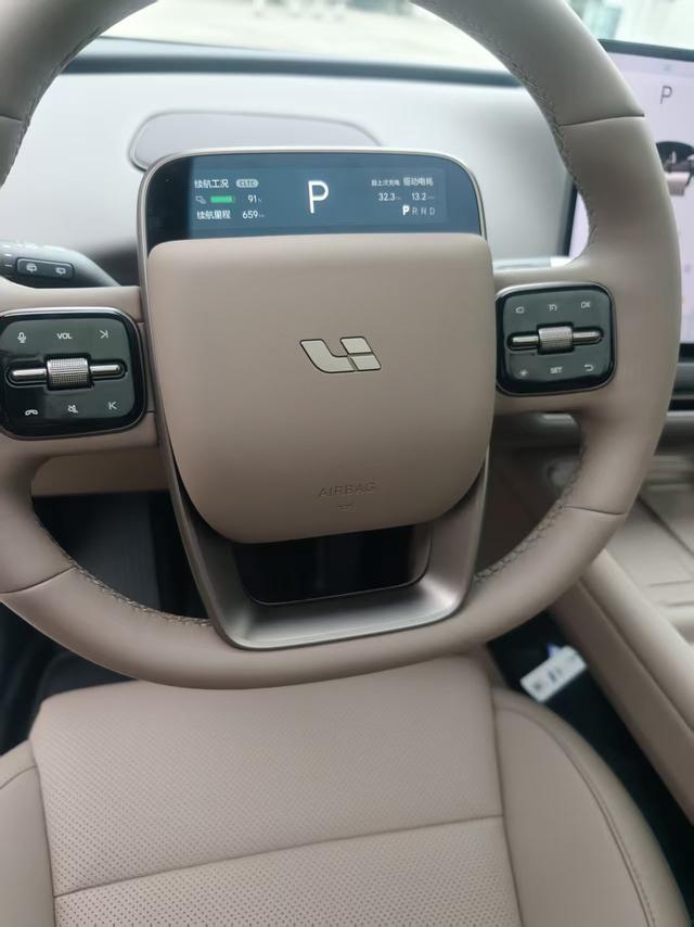 理想汽车 理想i6 2025 汽车图片 #11