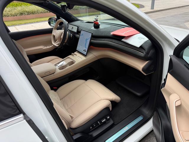 蔚来 蔚来EC7 2023 汽车图片 #11