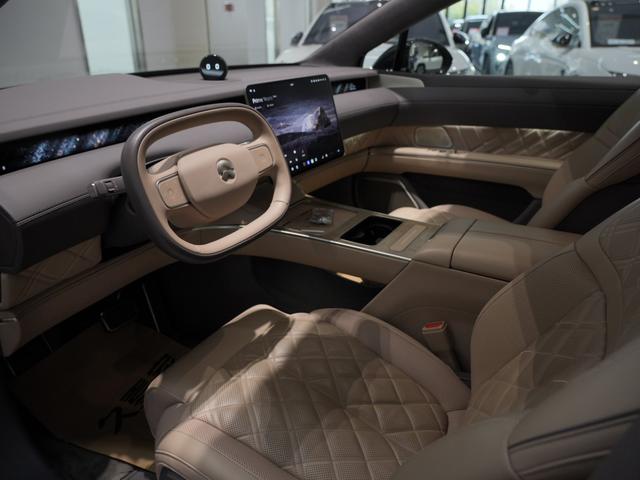 蔚来 蔚来ET9 2025 汽车图片 #11