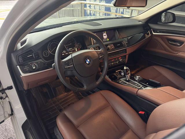 BMW 5 Series (Imported) 2017 car image #11