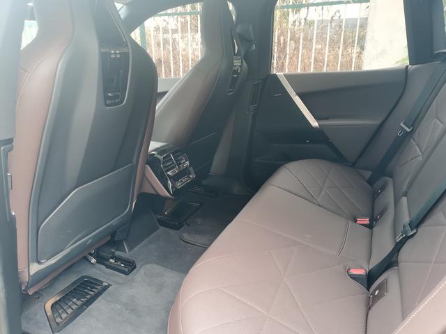 BMW iX 2022 image de voiture #11