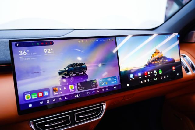 Deepal S09 2025 car image #11