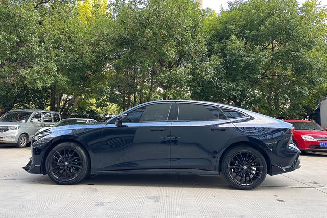 长安 长安UNI-V 2023 汽车图片 #11