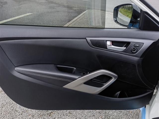 Hyundai Veloster 2016 صورة سيارة #11