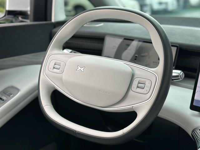 Xpeng X9 2024 #11 Xpeng X9 2024 صورة سيارة #11