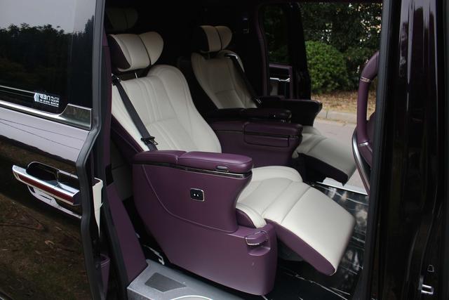 HongQi HQ9 2023 صورة سيارة #11