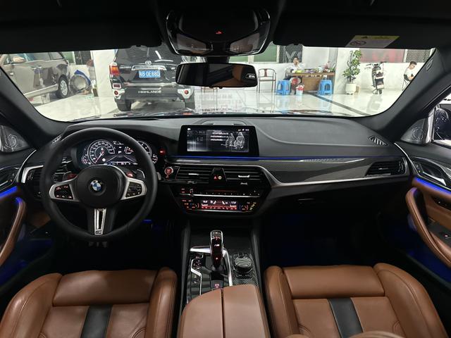 BMW M5 2018 #11 BMW M5 2018 car image #11