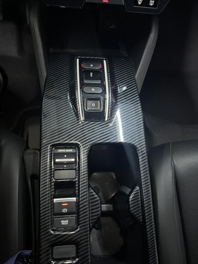 Honda e:NS1 2022 car image #11