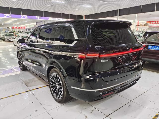 Deepal S09 2025 car image #11