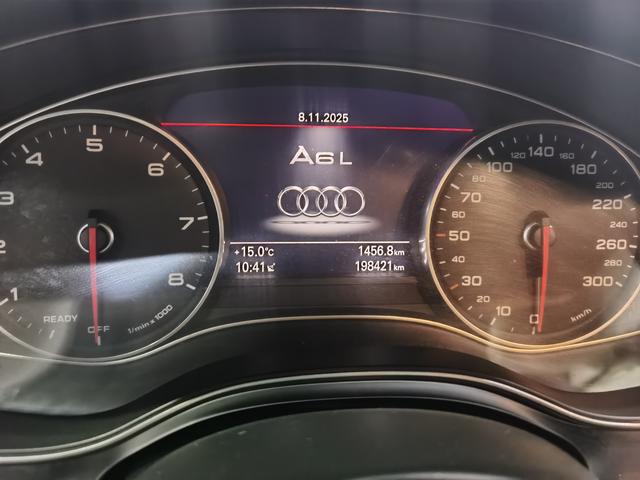 Audi A6L e-tron 2016 immagine di auto #11