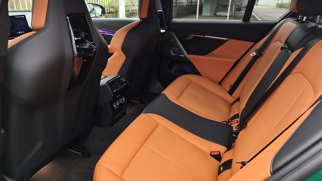 BMW M5 New Energy 2024 car image #11