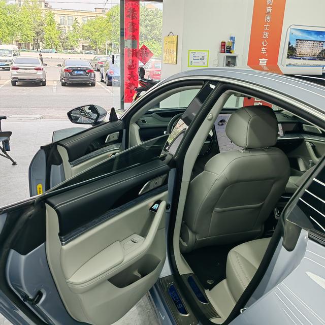 哪吒汽车 哪吒S 2024 #11 哪吒汽车 哪吒S 2024 汽车图片 #11